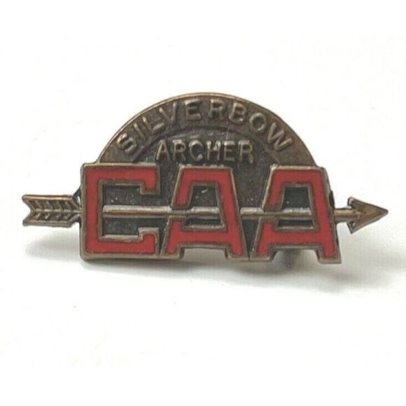 VTG Bronzetone CAA Camp Archery Association Silverbow Archer Award Pin PINBACK - Picture 1 of 3